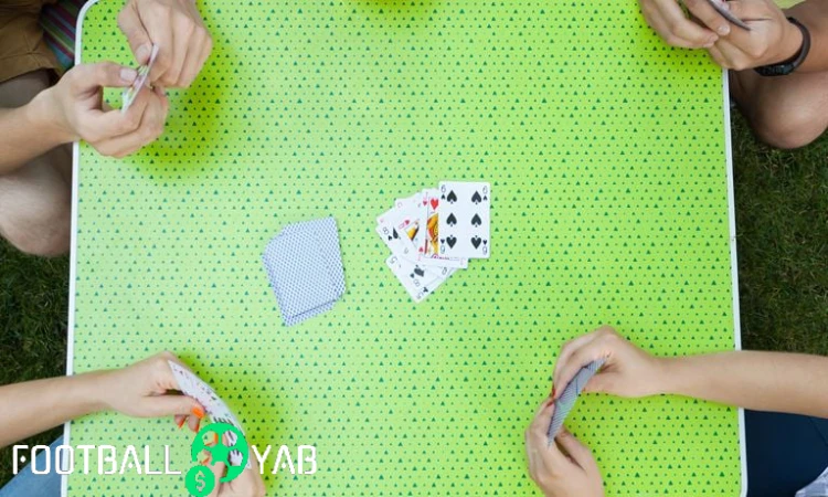 پخش کارت در بازی چهاربرگ چهارنفره